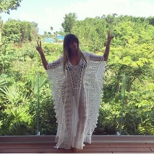 jen’s pirate booty maxi caftan🕊️